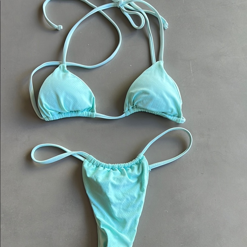 Berry Beachy Swim
